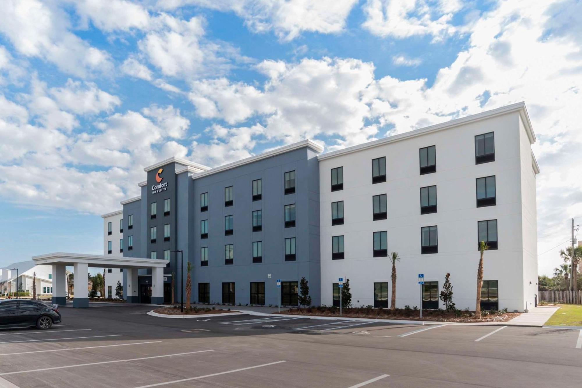 Comfort & Panama - Pier Park Area Panama City Beach